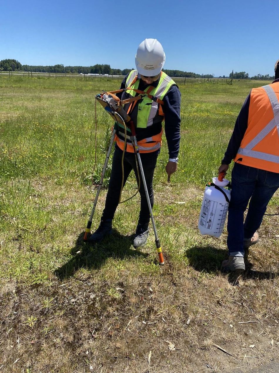 Inspección técnica de oleoductos en terreno